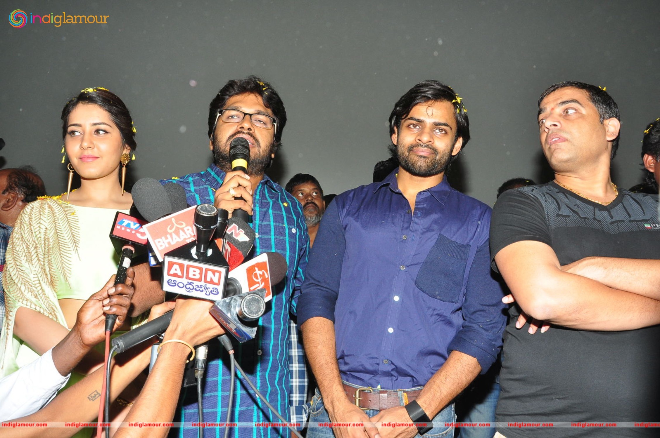 Supreme Movie Platinum Disc Function Event hd photo