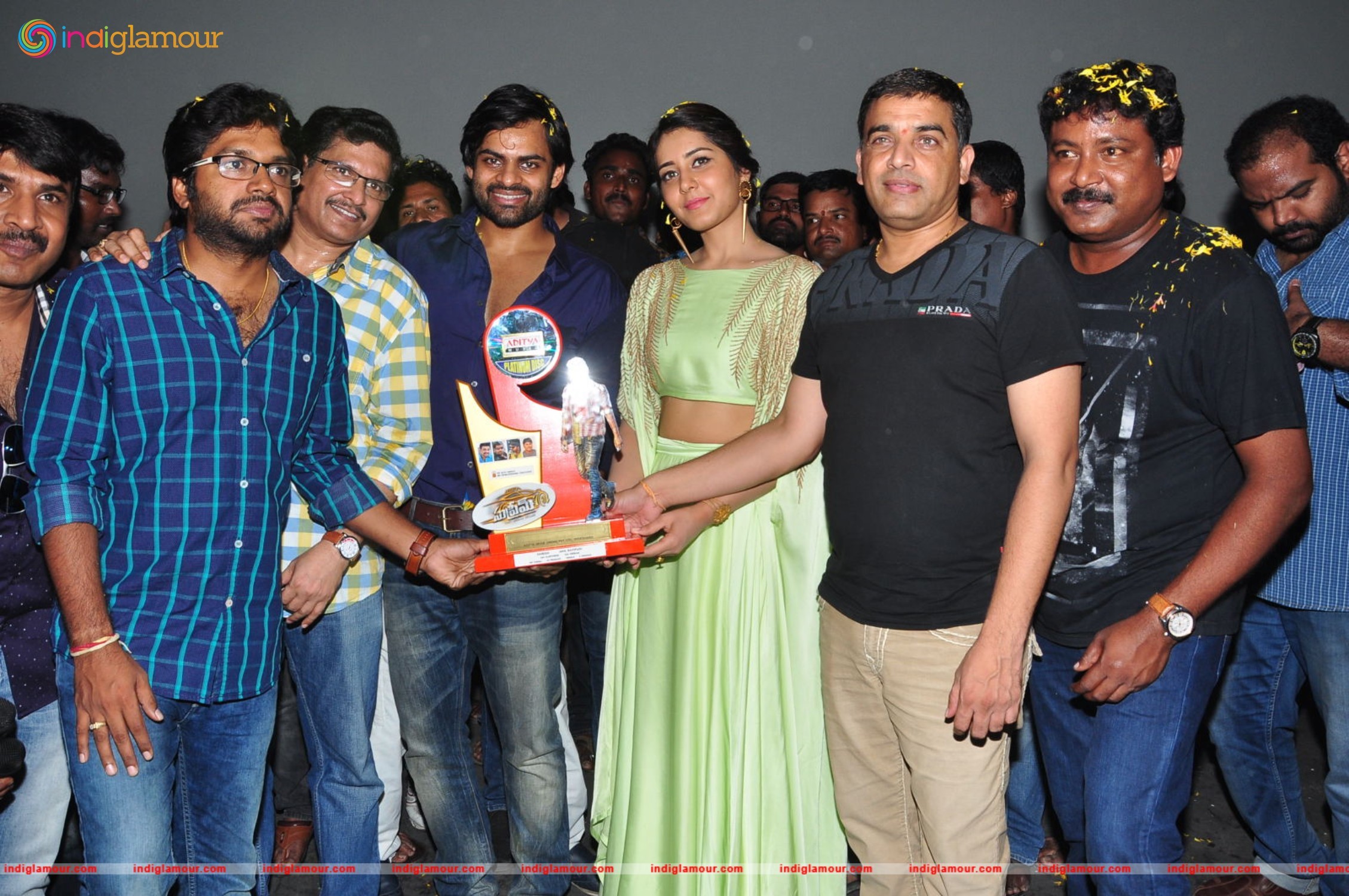 Supreme Movie Platinum Disc Function Event hd photo