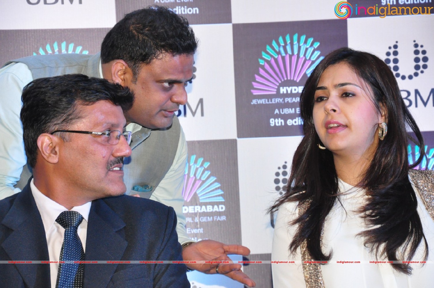 9th UBM Jewellery Pearl and Gem Fair Event hd photo