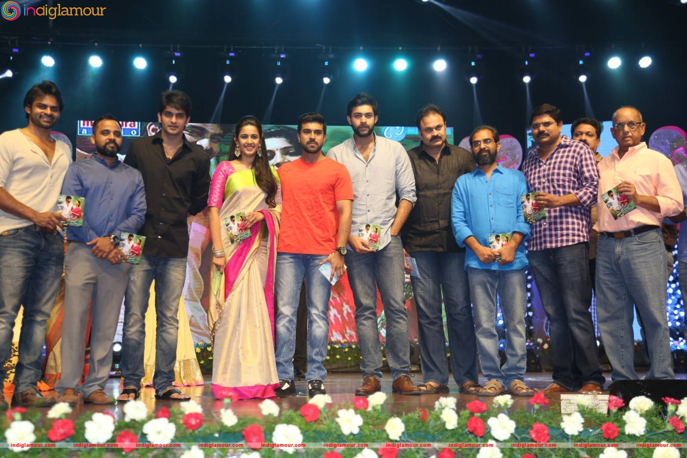 Oka Manasu Audio Launch Event hd photo