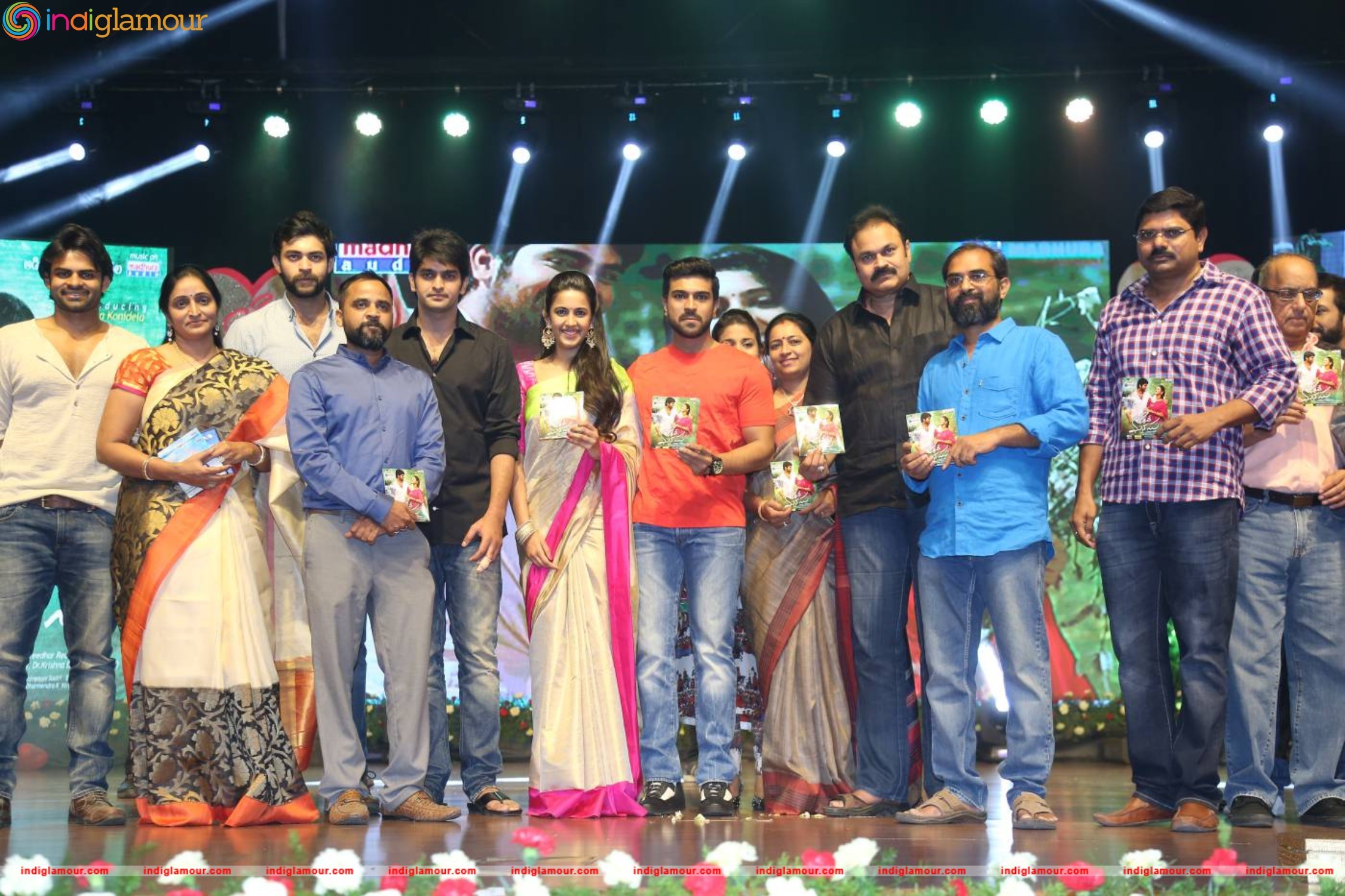 Oka Manasu Audio Launch Event hd photo