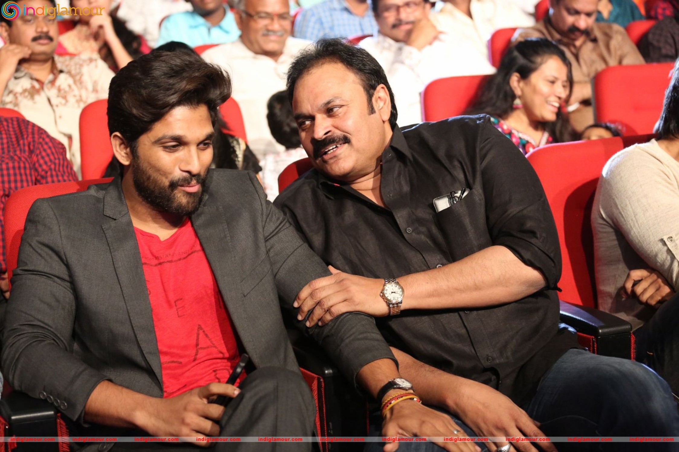 Oka Manasu Audio Launch Event hd photo