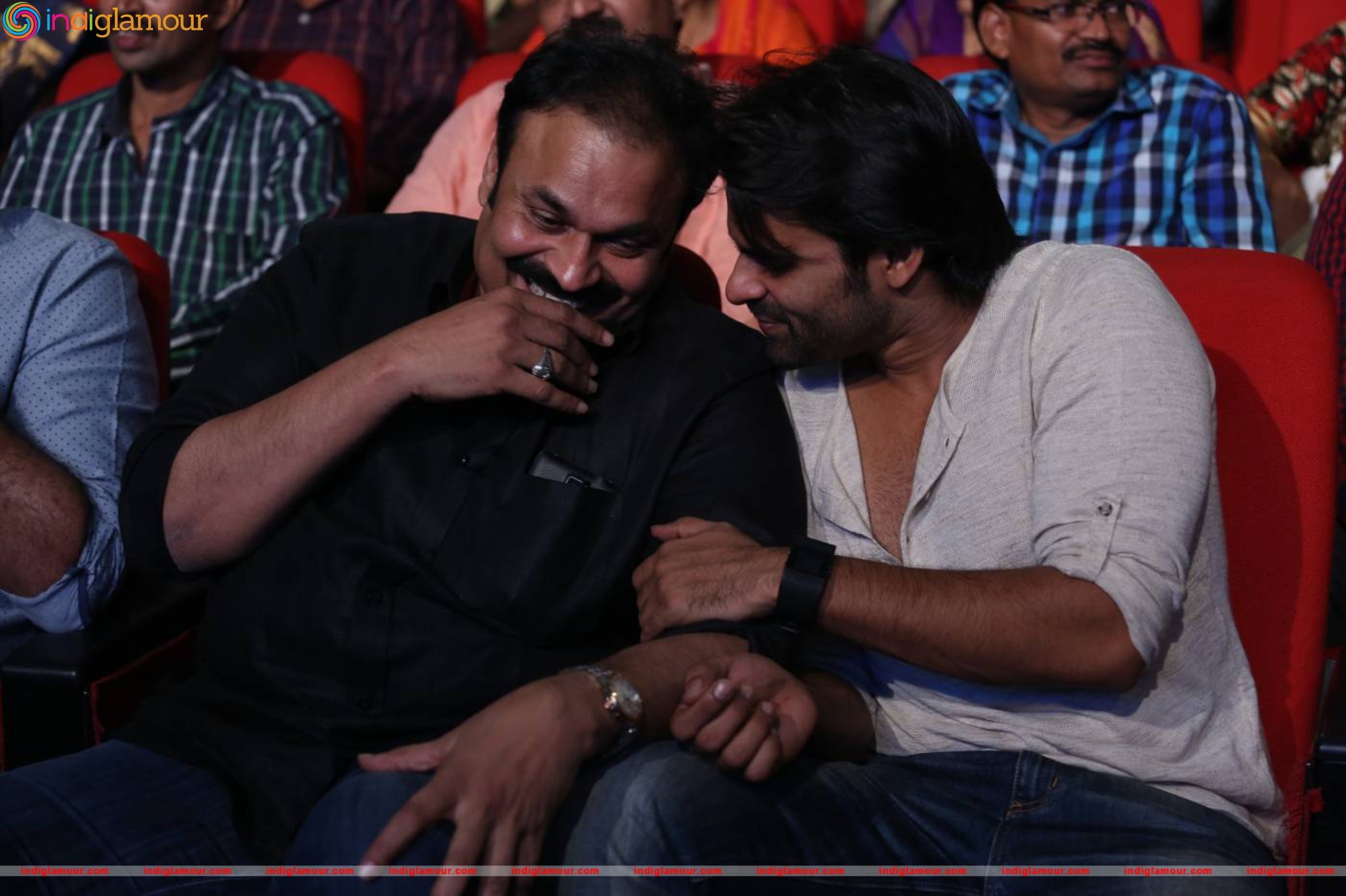 Oka Manasu Audio Launch Event hd photo