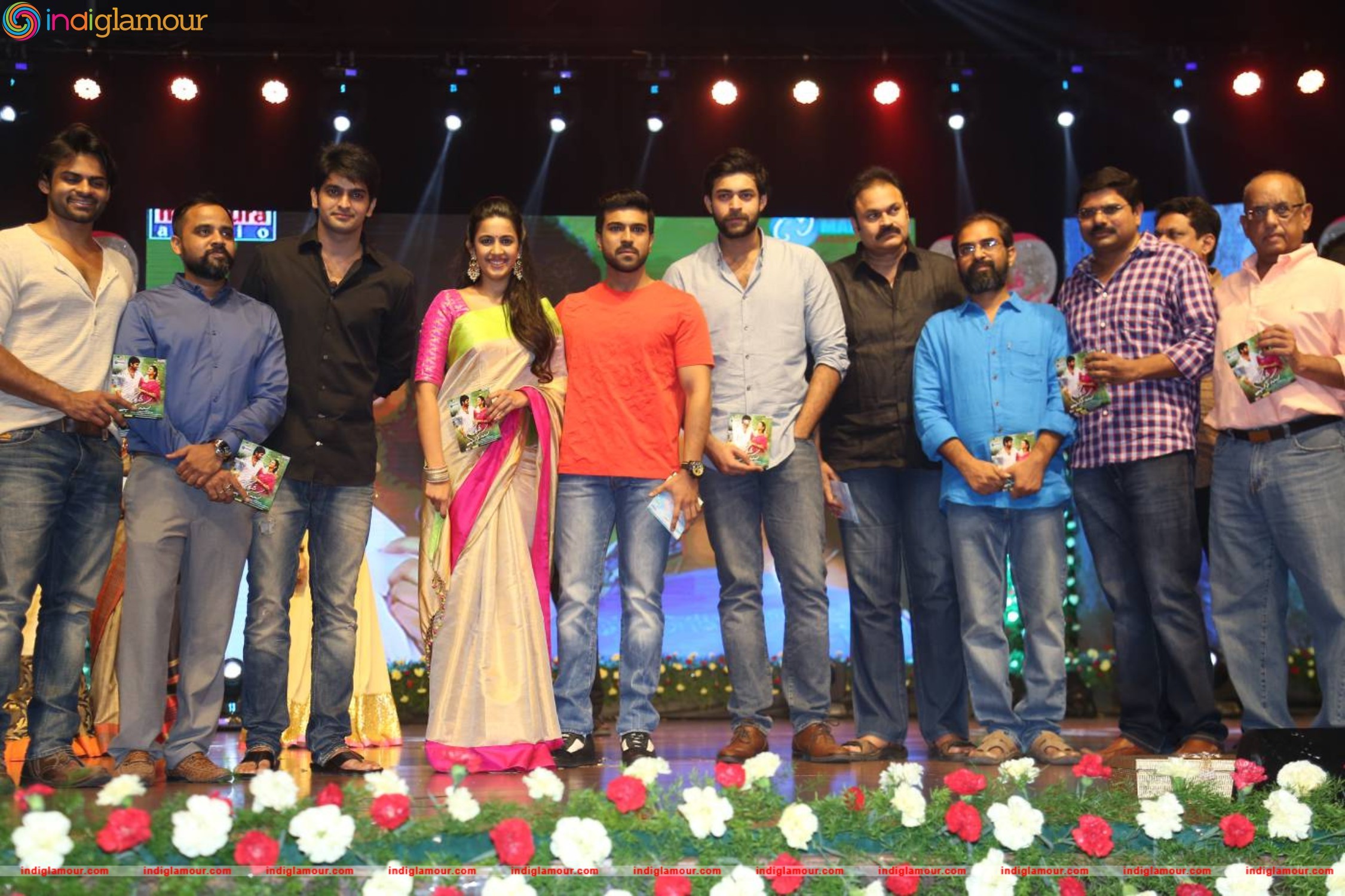 Oka Manasu Audio Launch Event hd photo