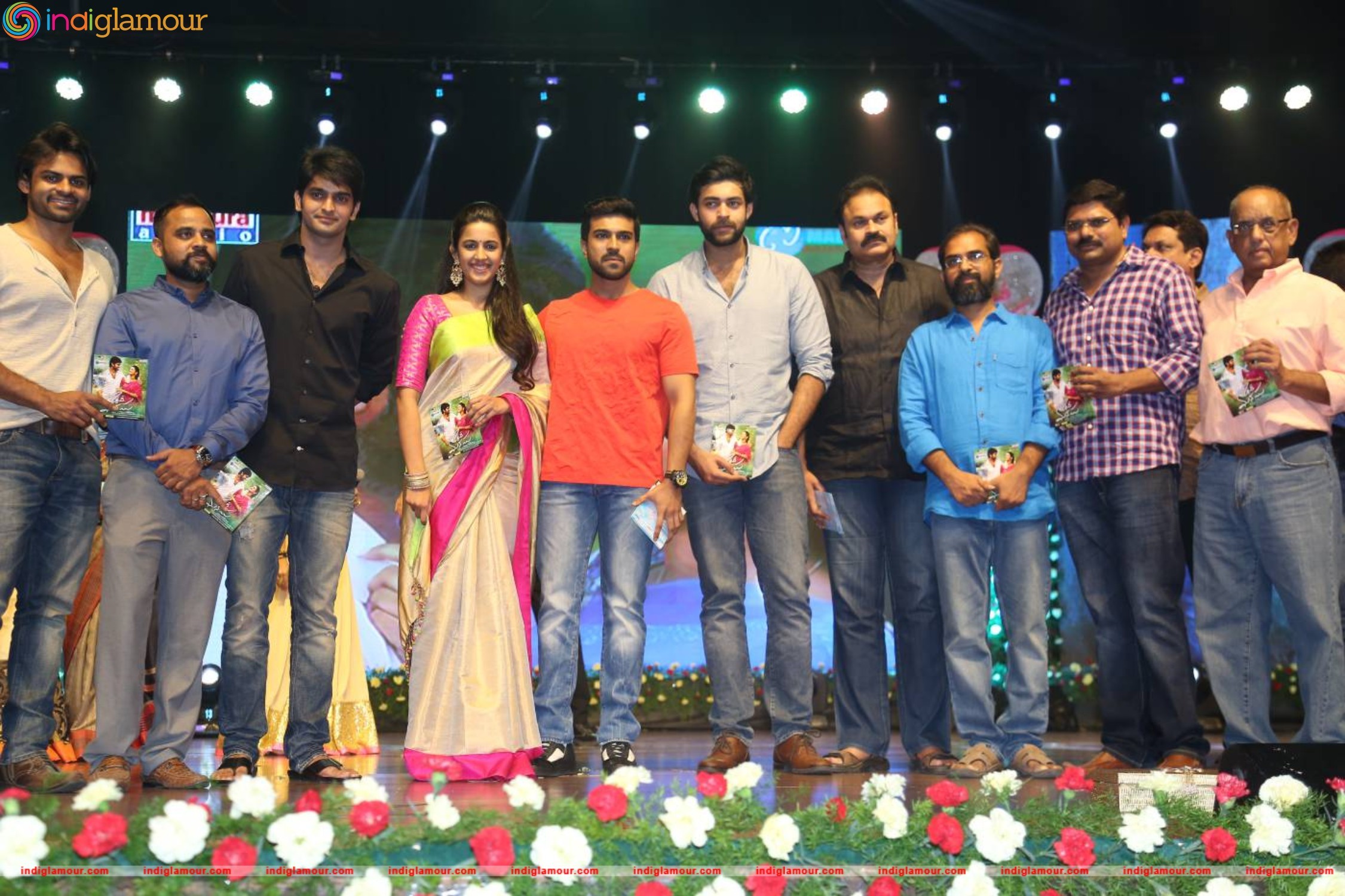 Oka Manasu Audio Launch Event hd photo