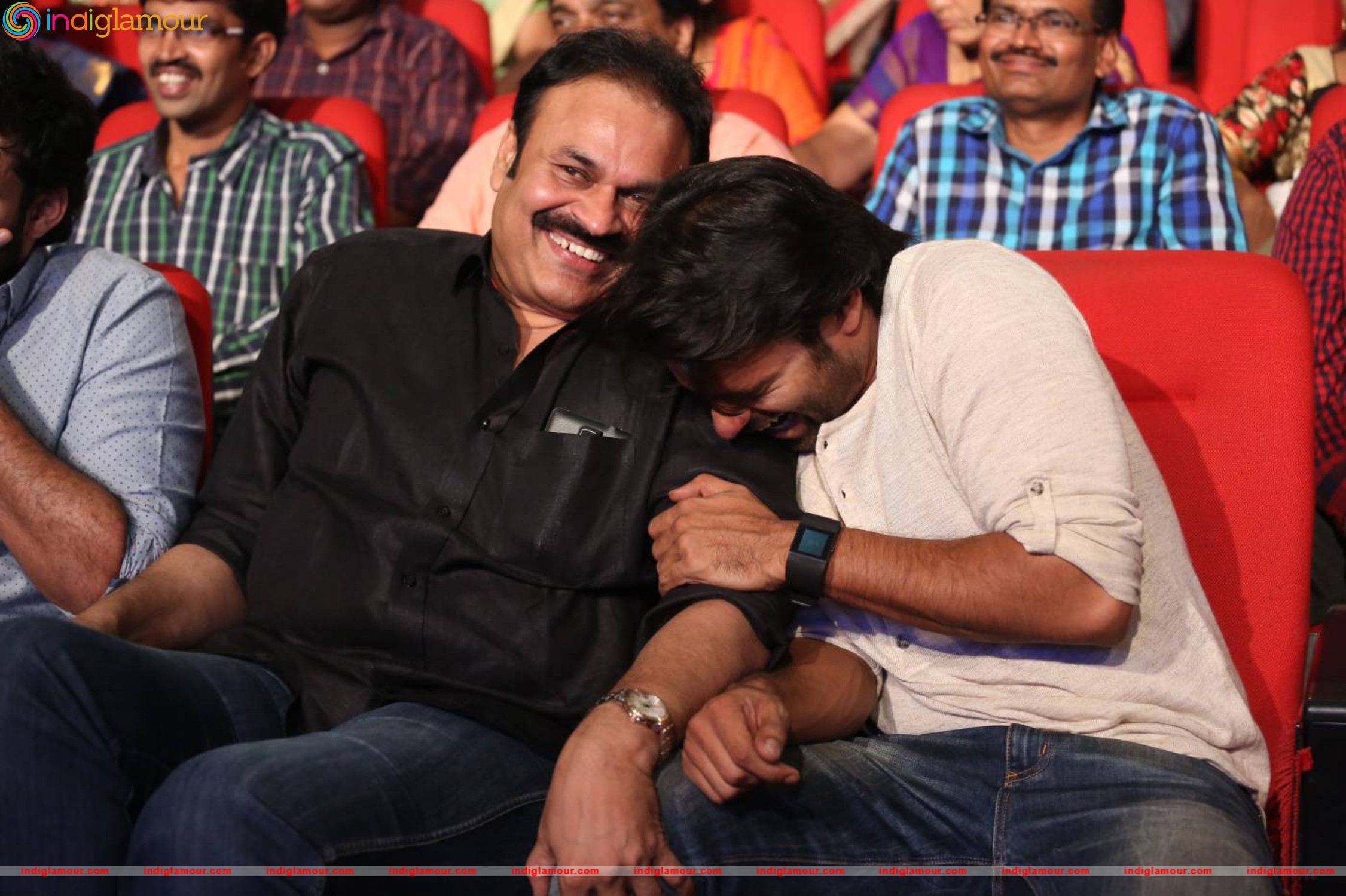 Oka Manasu Audio Launch Event hd photo