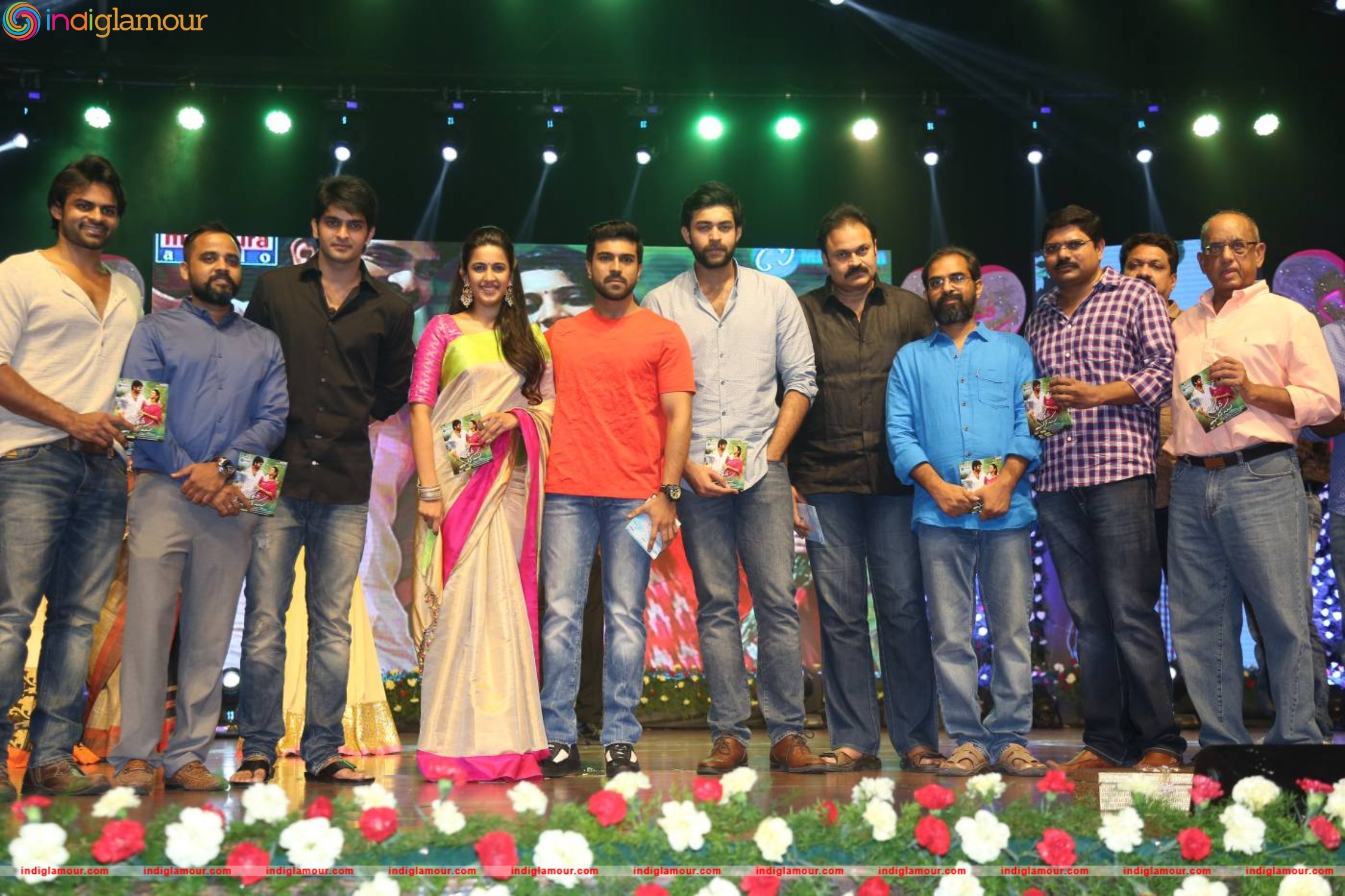 Oka Manasu Audio Launch Event hd photo