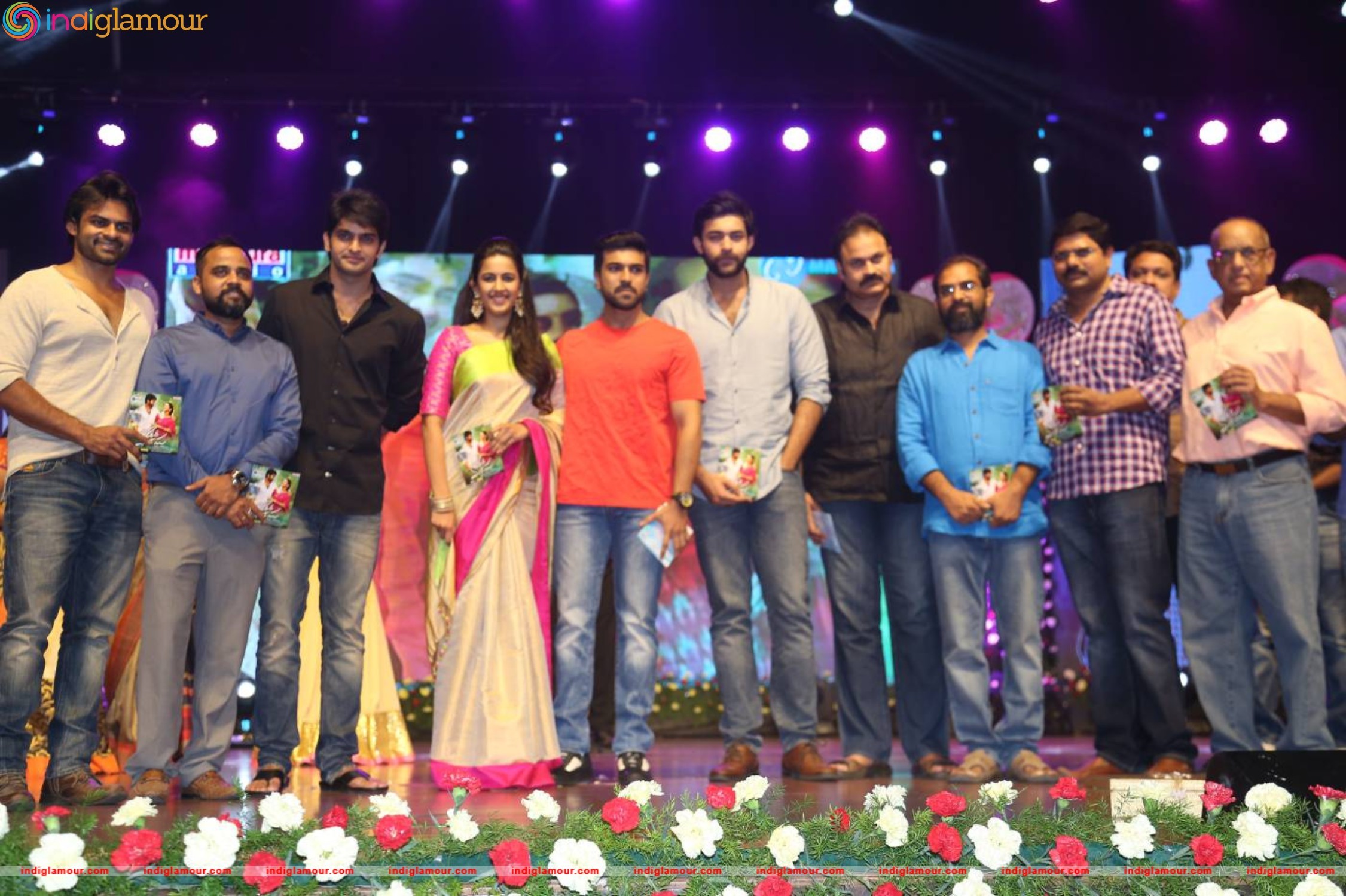 Oka Manasu Audio Launch Event hd photo