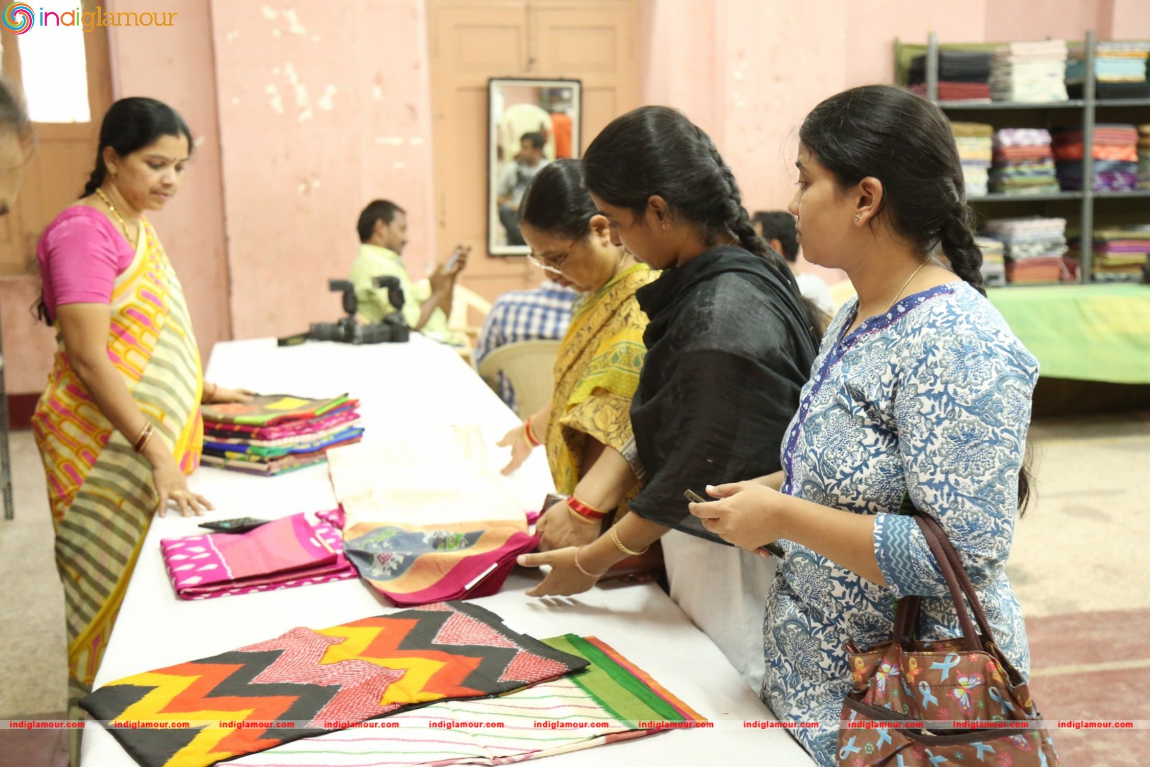 Pochampally Ikat Art Mela Launch Event hd photo