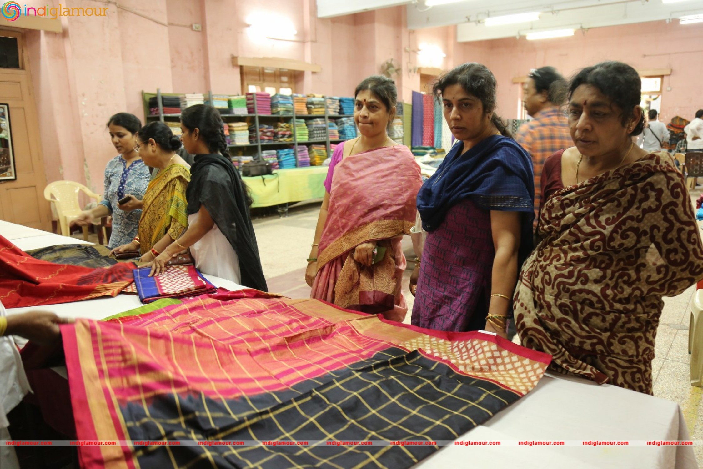 Pochampally Ikat Art Mela Launch Event hd photo