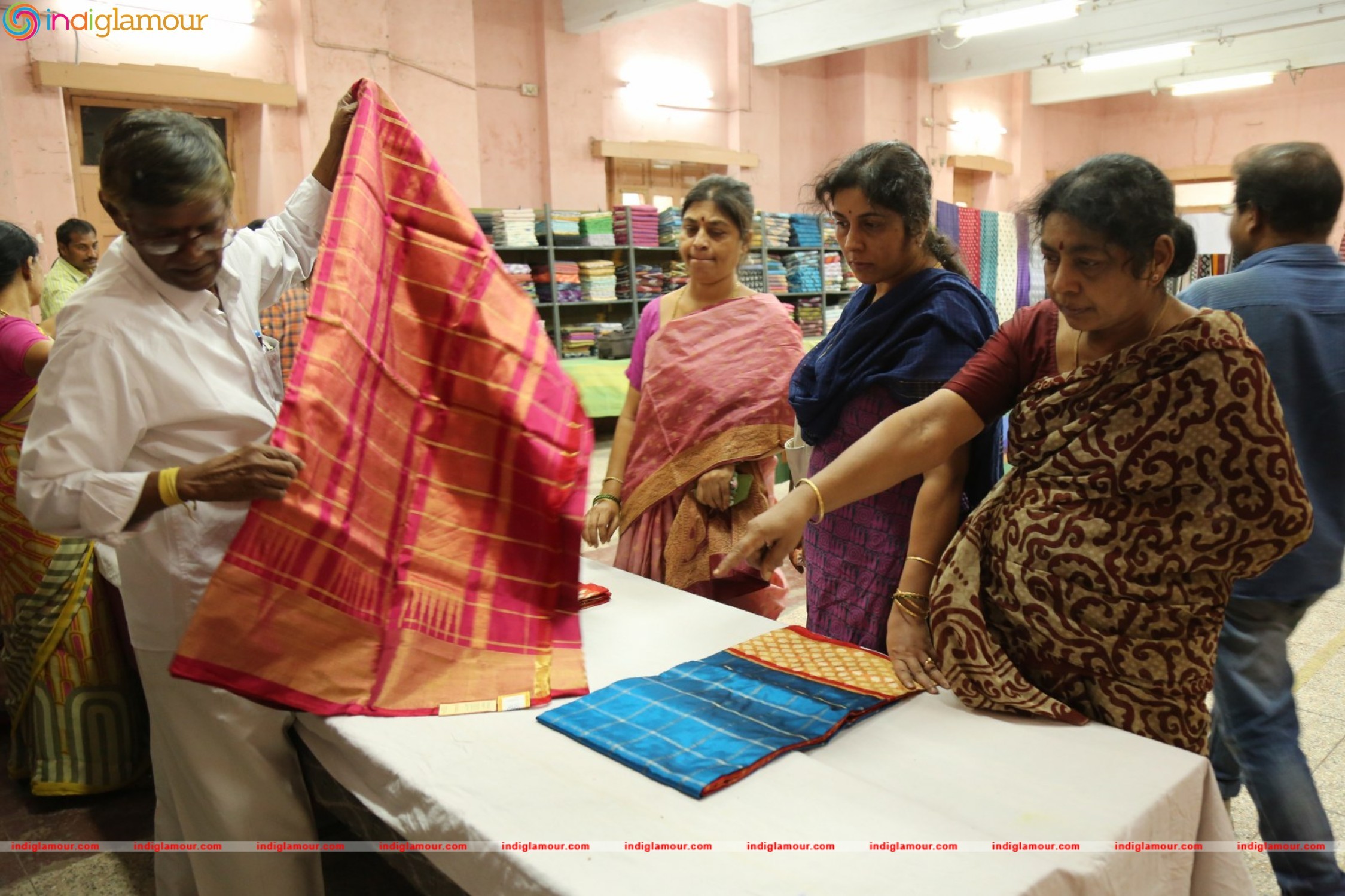Pochampally Ikat Art Mela Launch Event hd photo
