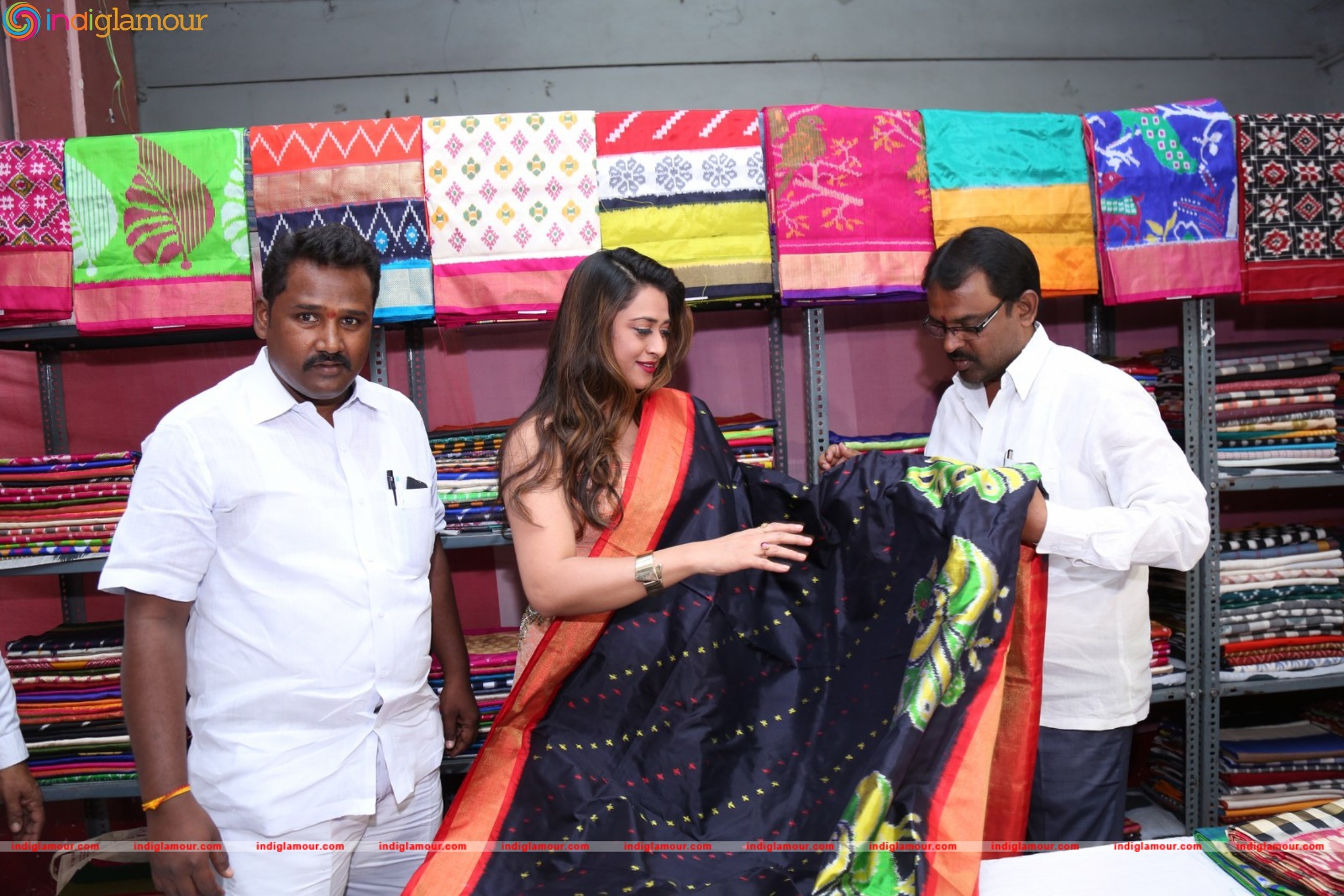 Pochampally Ikat Art Mela Launch Event hd photo