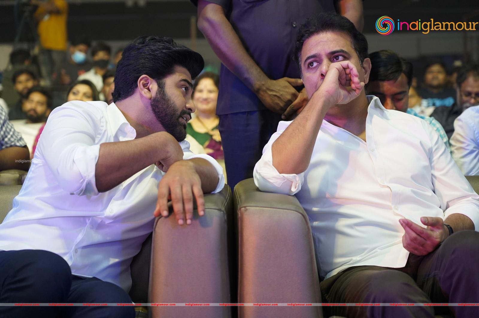 Sreekaaram Movie Grand Release Event Event hd photo