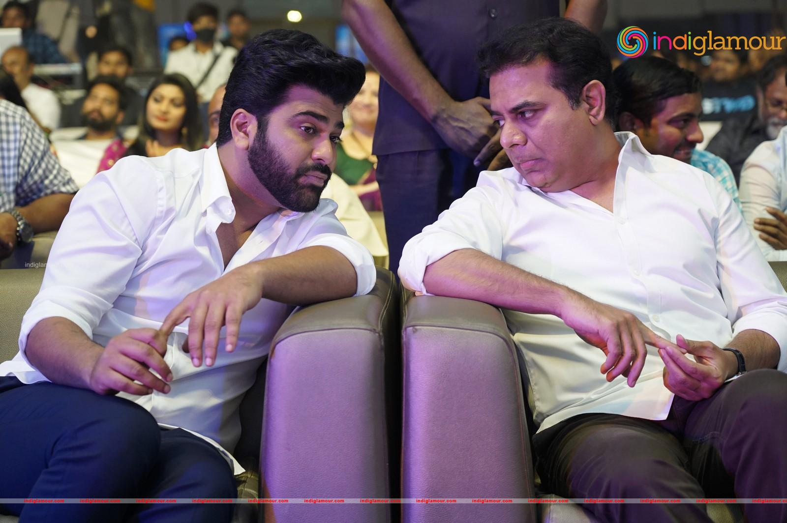 Sreekaaram Movie Grand Release Event Event hd photo