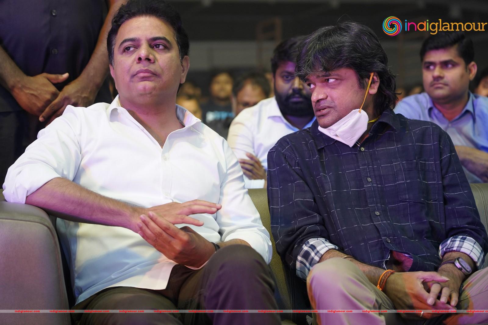 Sreekaaram Movie Grand Release Event Event hd photo