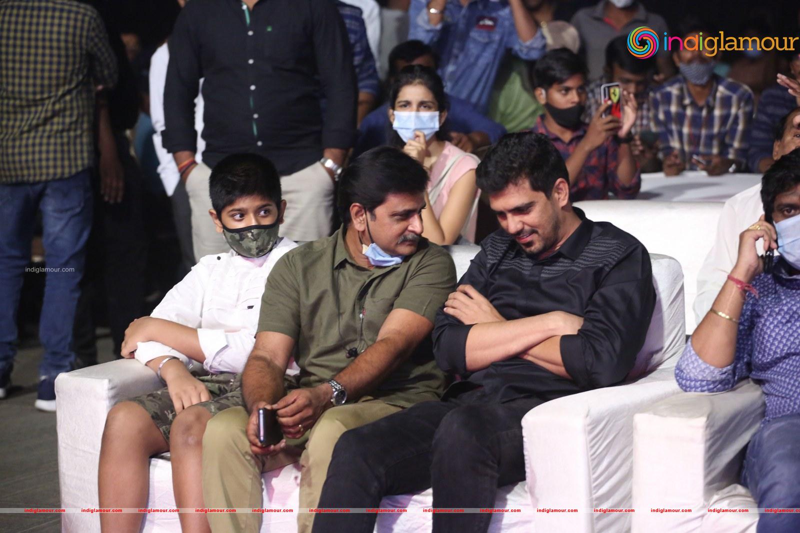 Sultan Pre Release function Event hd photo
