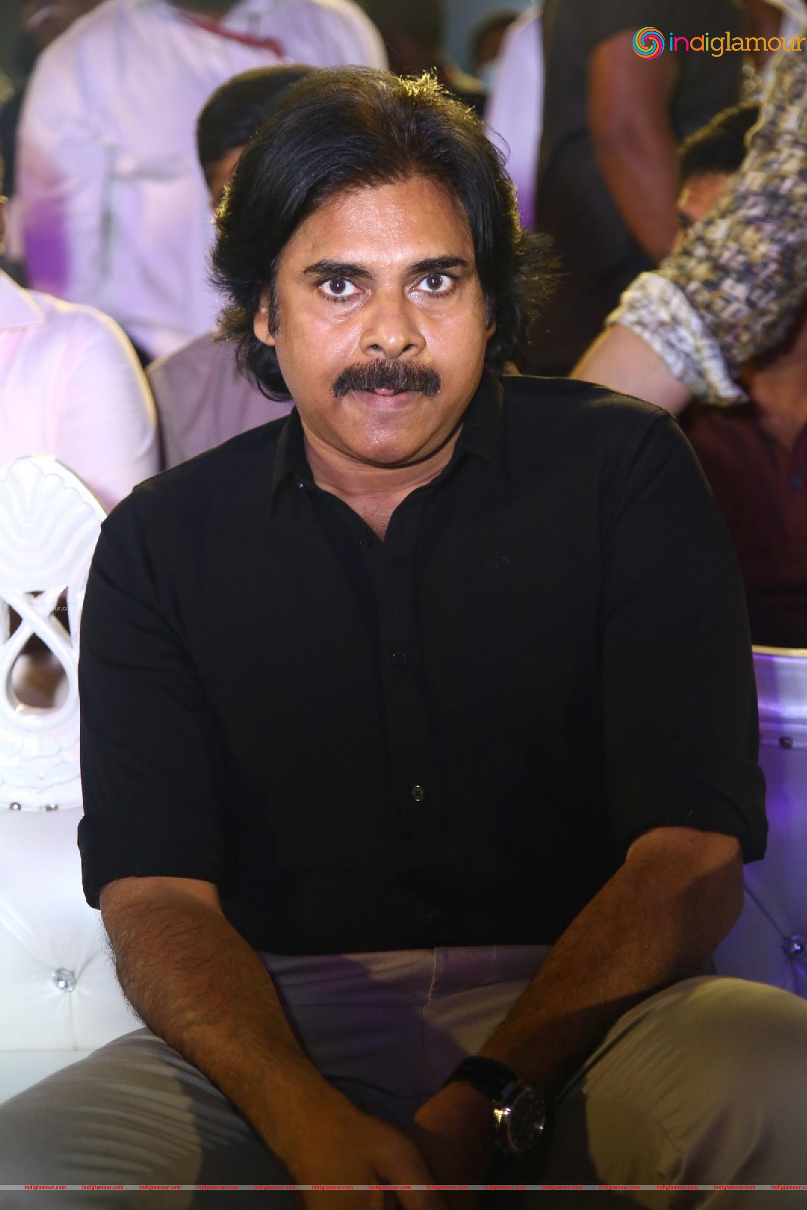 Bheemla Nayak Movie Pre Release Event Event hd photo