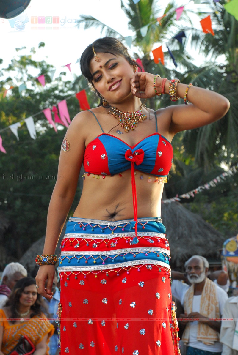 Arti Puri Actress hd photo