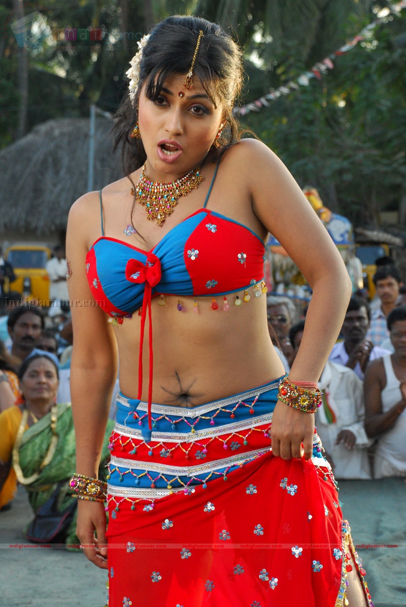 Arti Puri Actress hd photo