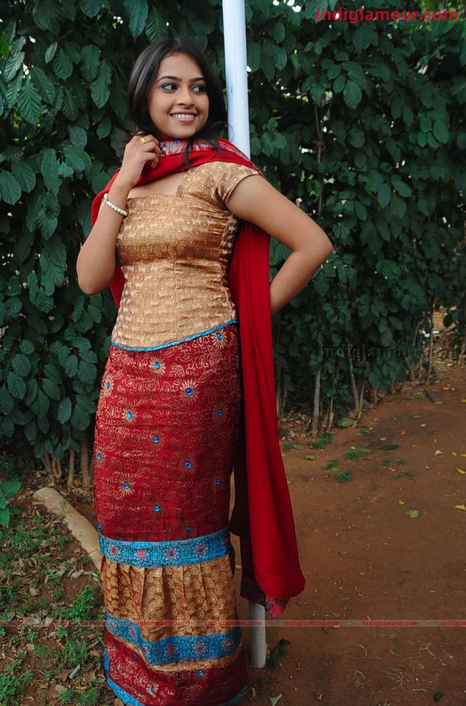 Hrudi Actress hd photo