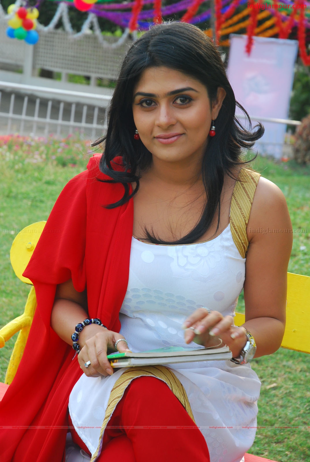 Manjulika Actress hd photo