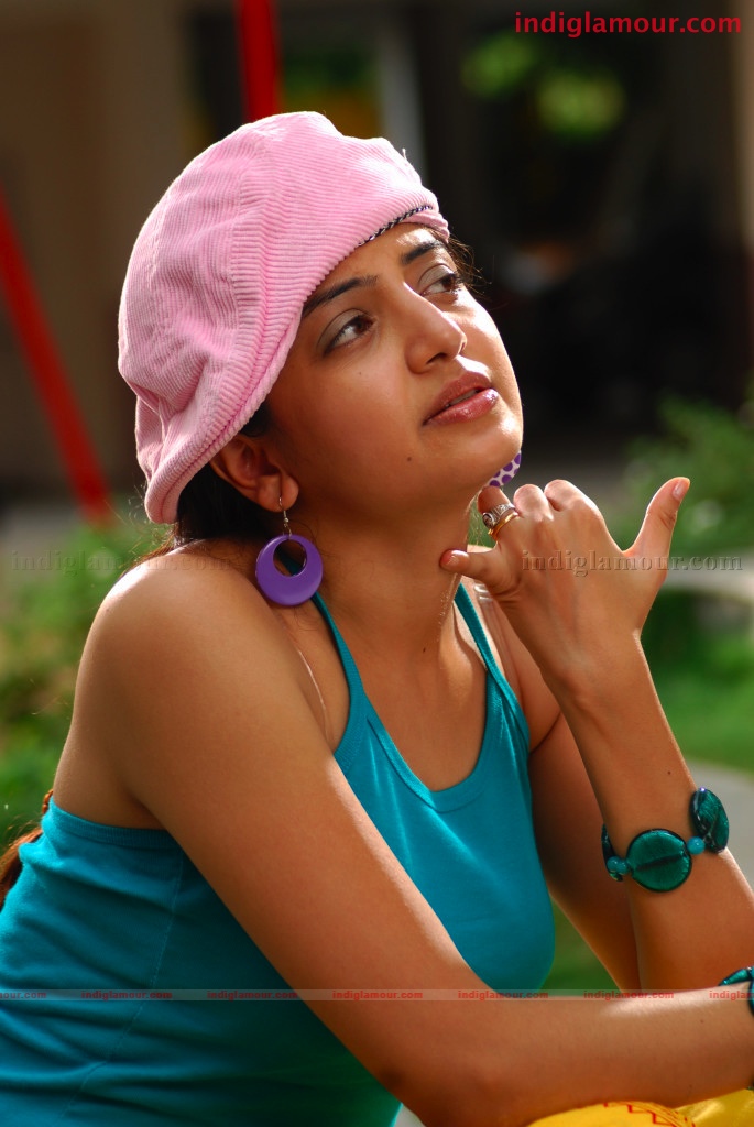 Poonam Kaur Actress hd photo