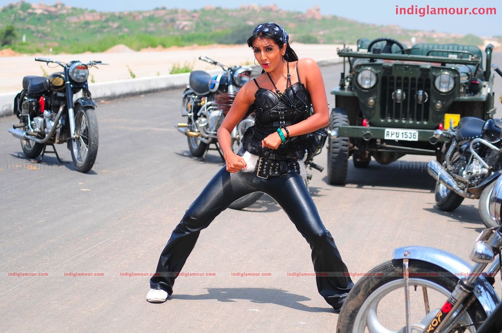 Sanjana Actress hd photo