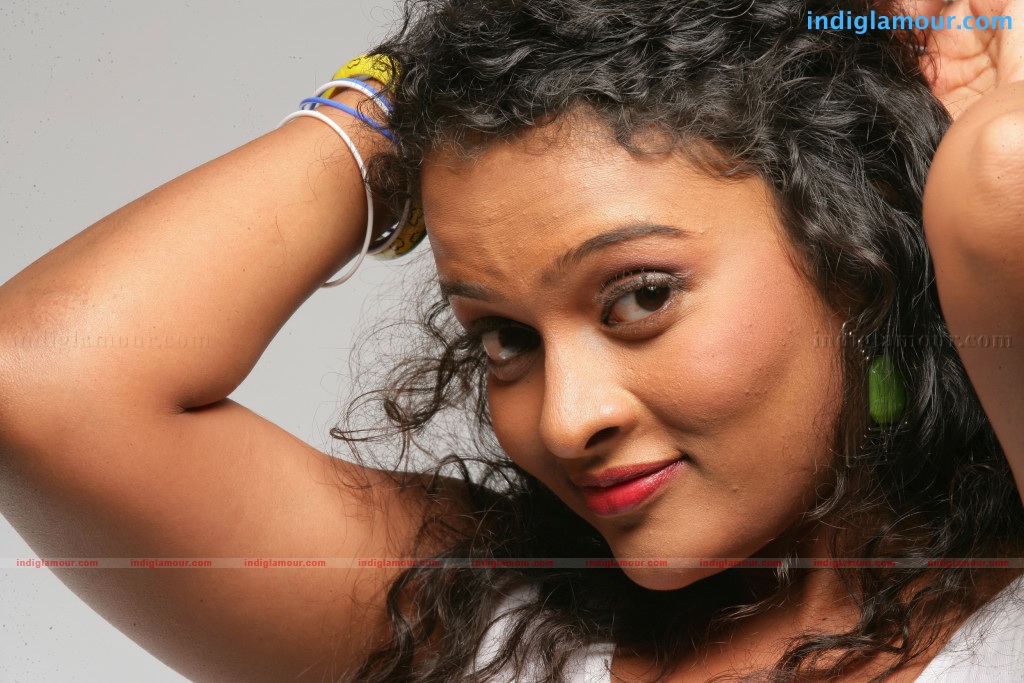 Sonia Deepti Actress hd photo
