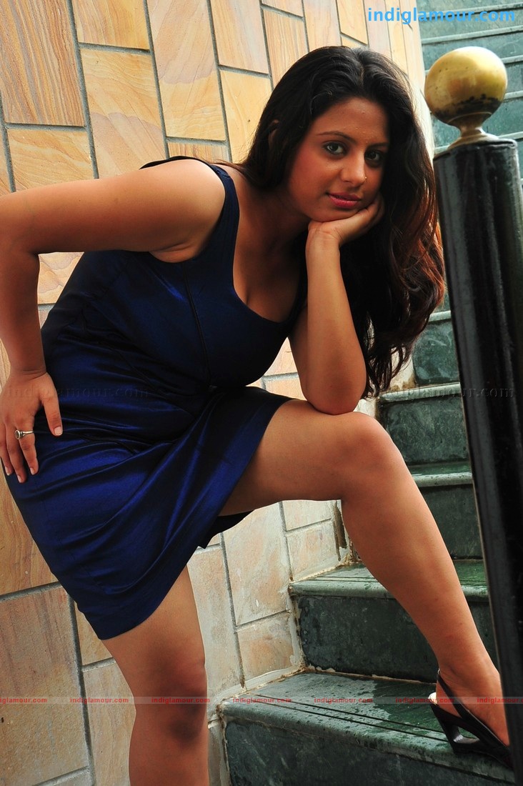 Sunakshi Actress hd photo