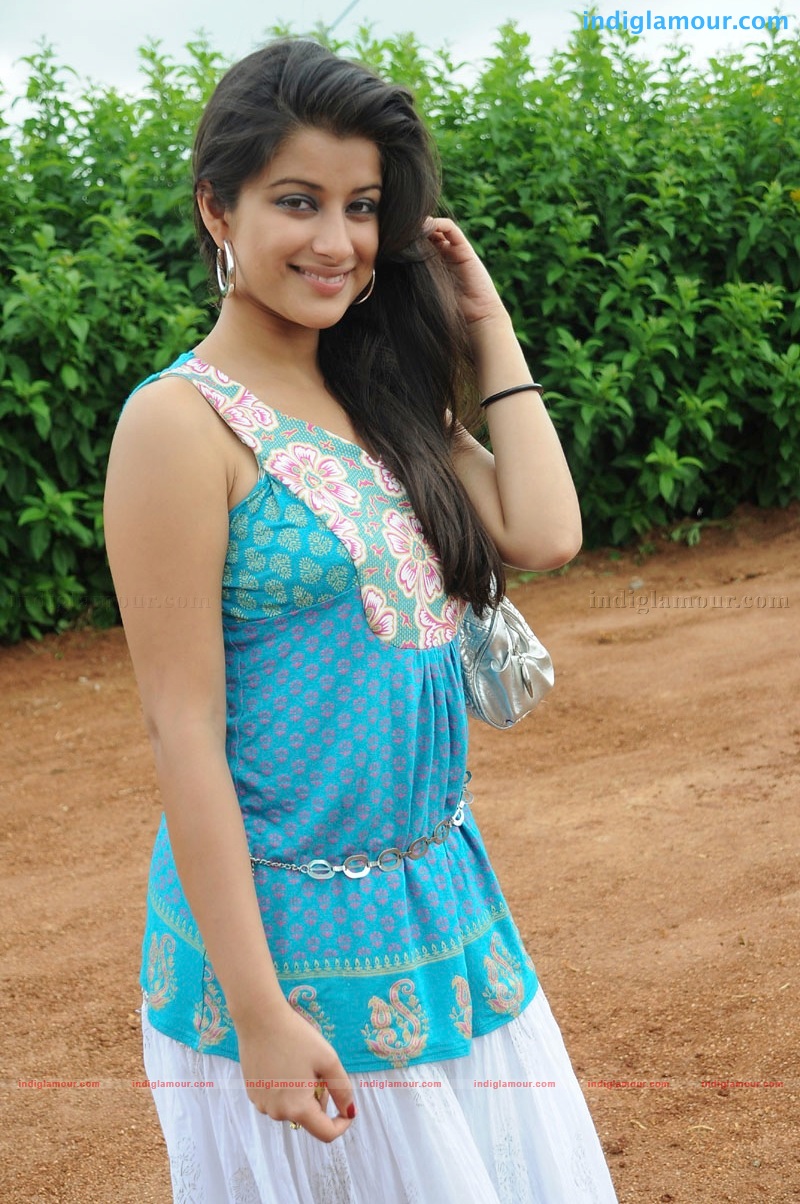 Madhurima Actress hd photo