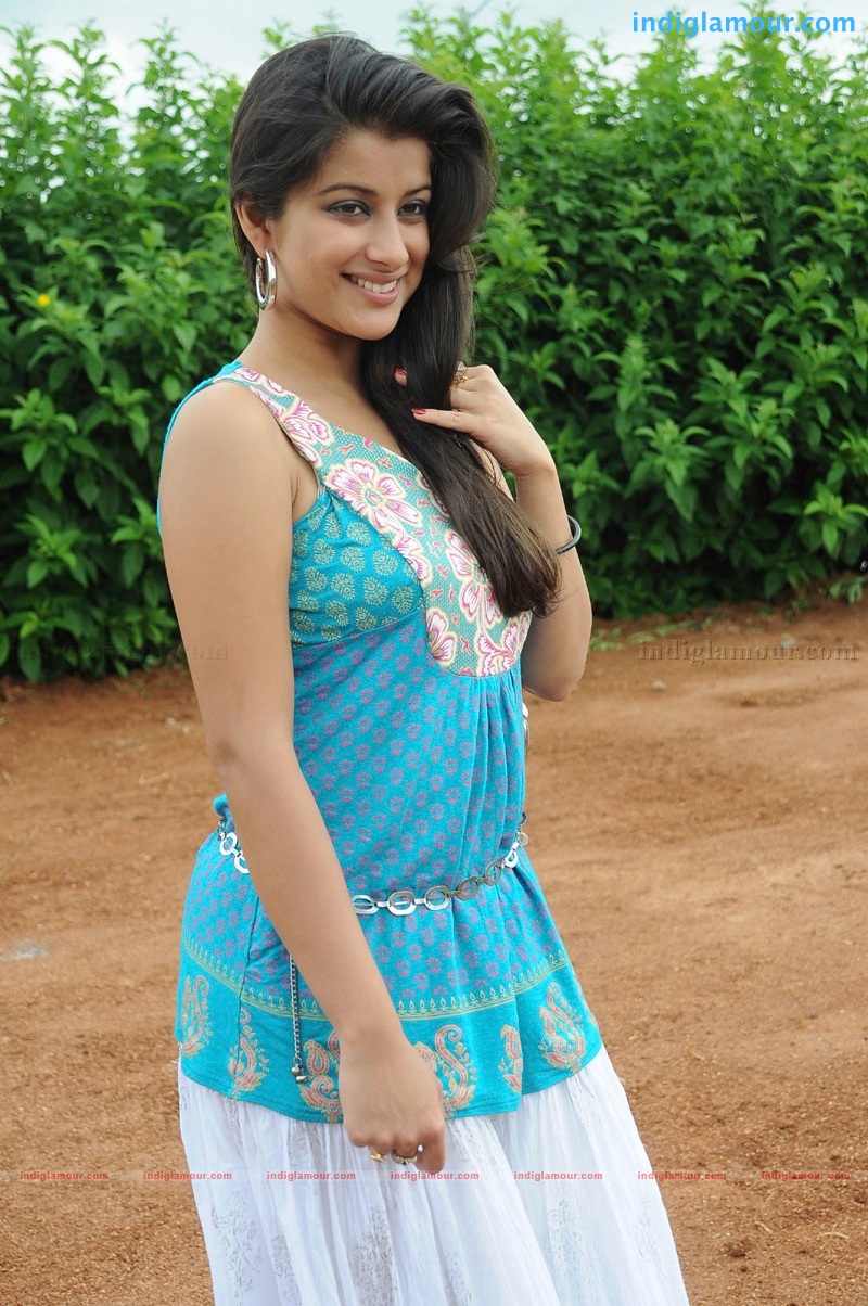 Madhurima Actress hd photo