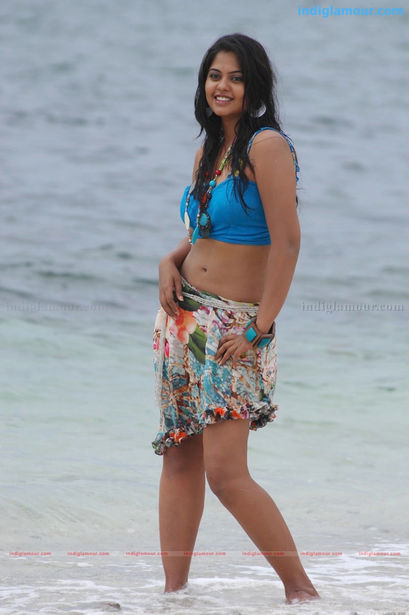 Bindhu Madhavi Actress hd photo