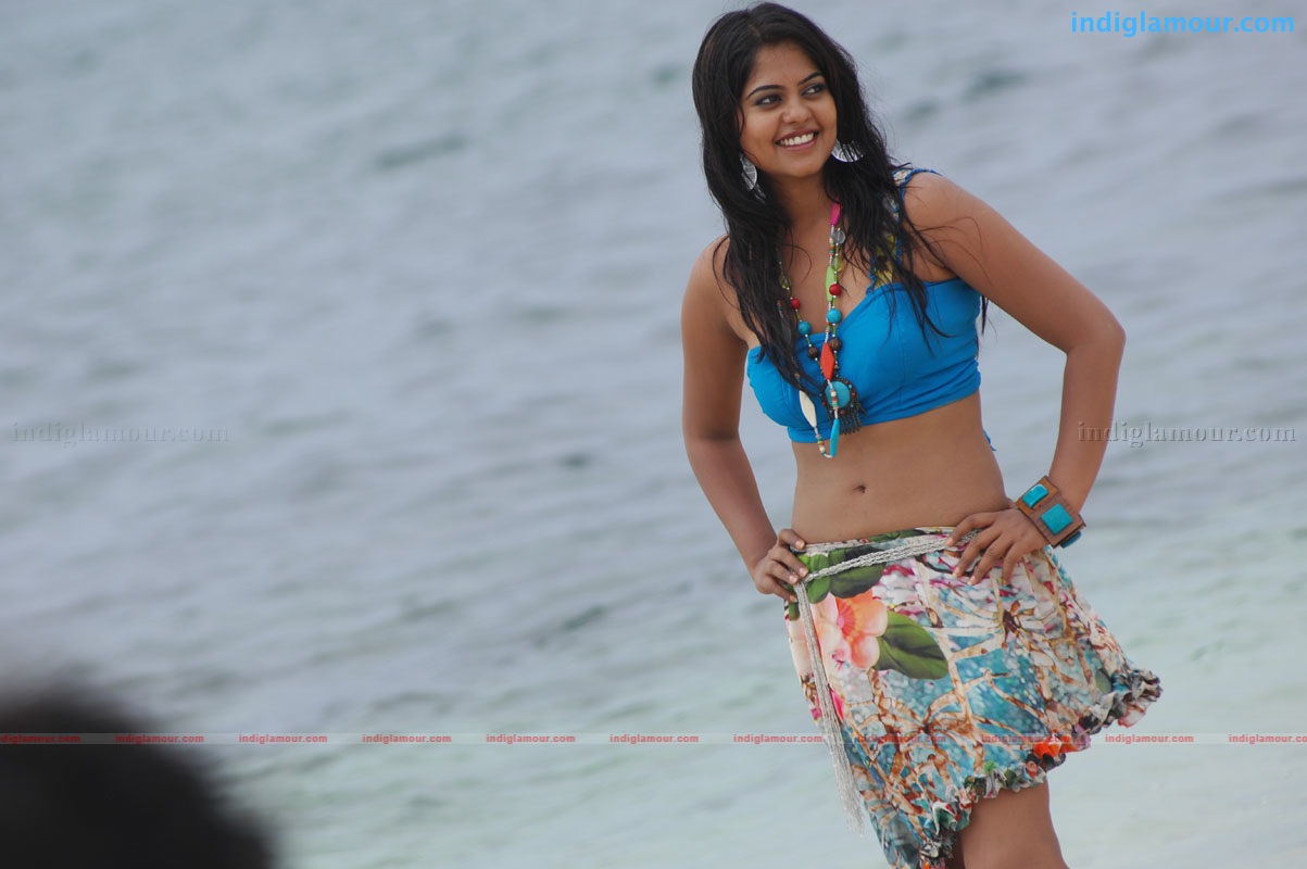 Bindhu Madhavi Actress hd photo