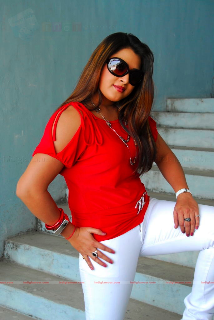 Farah Khan Actress hd photo