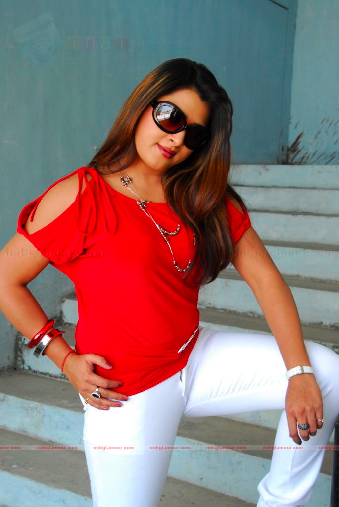 Farah Khan Actress hd photo