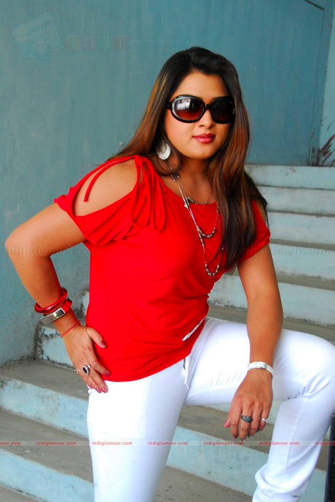 Farah Khan Actress hd photo