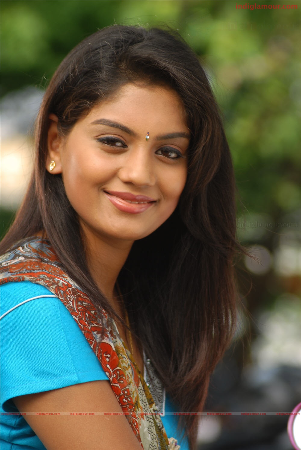 Karuna Actress hd photo
