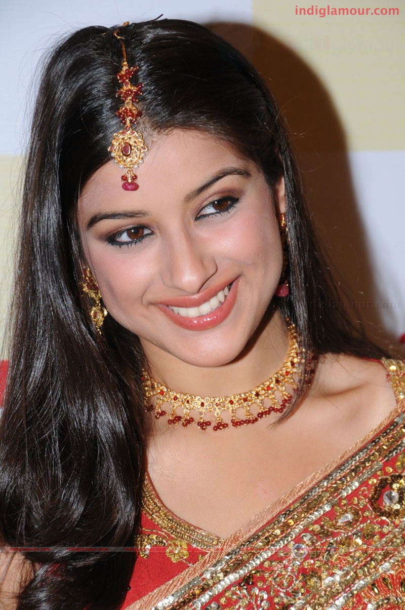 Madhurima Actress hd photo