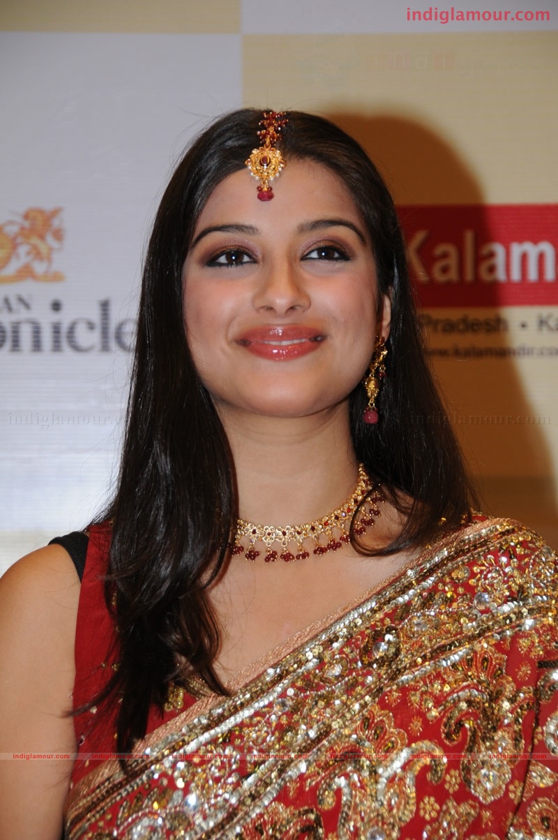 Madhurima Actress hd photo