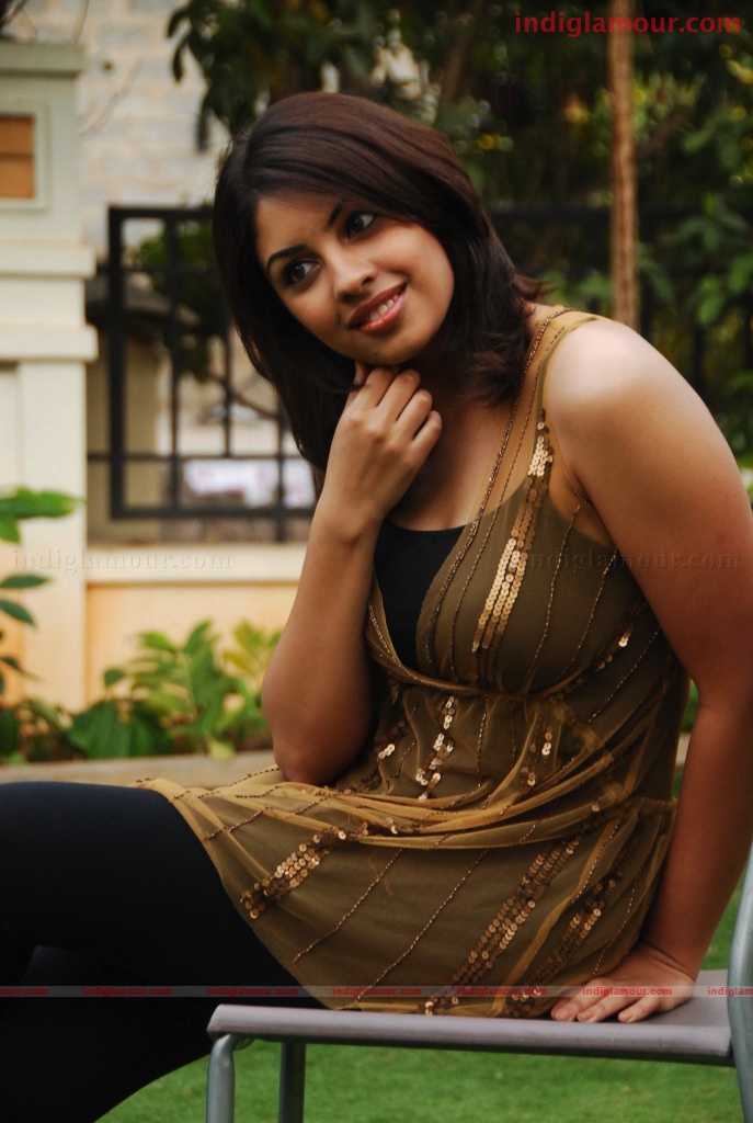 Richa Gangopadhyay Actress hd photo