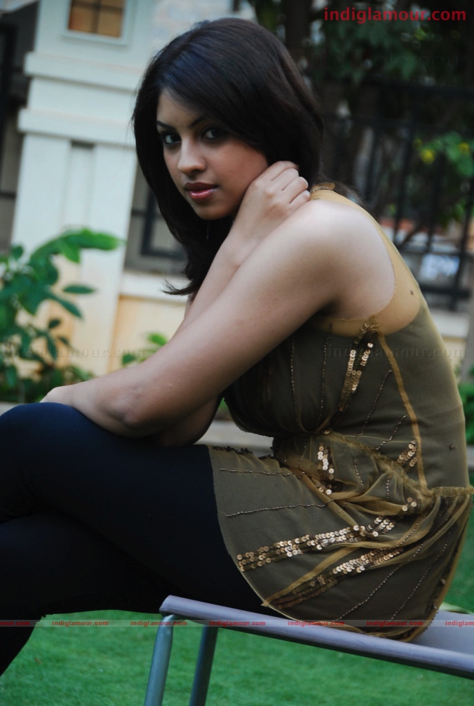 Richa Gangopadhyay Actress hd photo
