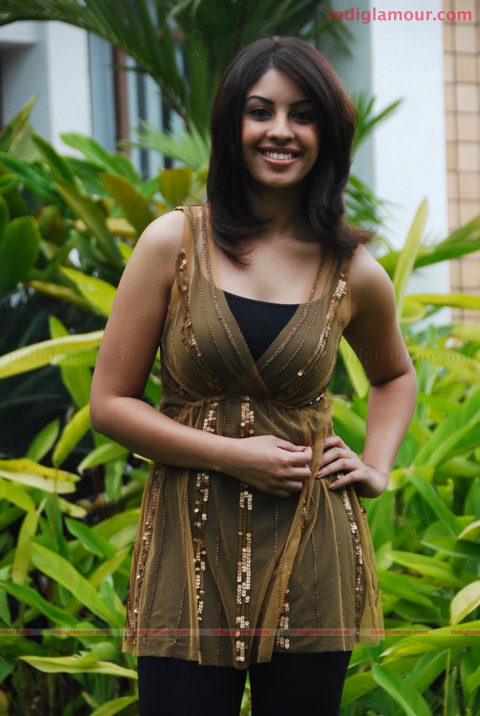 Richa Gangopadhyay Actress hd photo