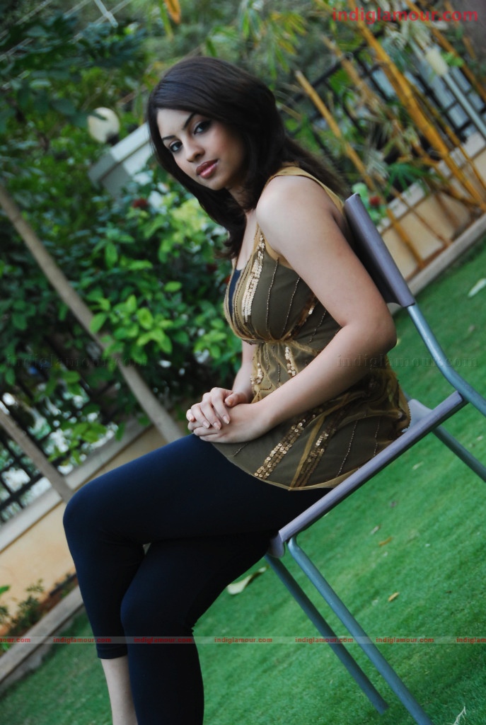 Richa Gangopadhyay Actress hd photo