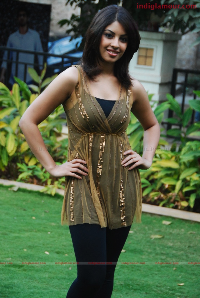 Richa Gangopadhyay Actress hd photo