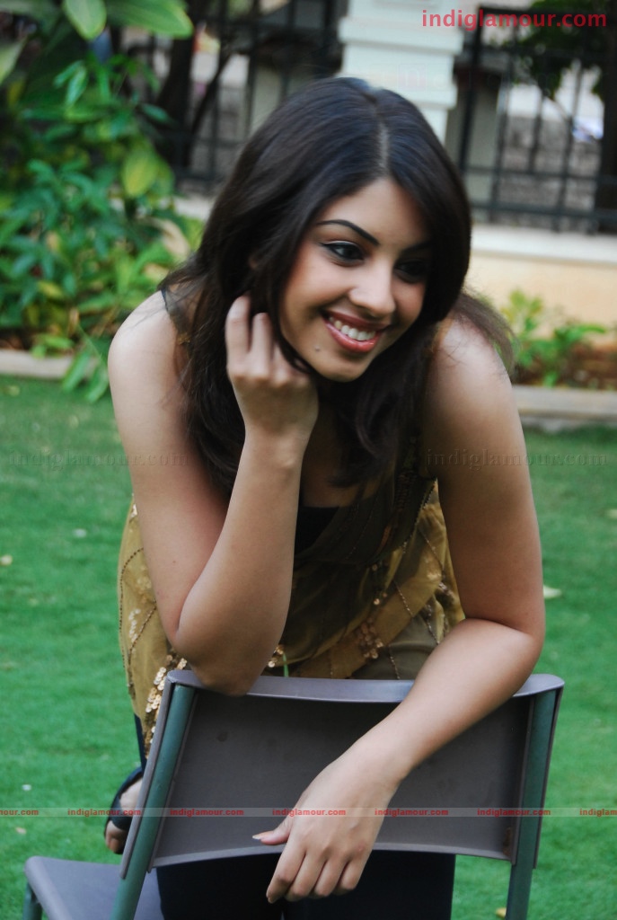 Richa Gangopadhyay Actress hd photo