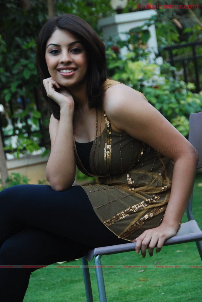 Richa Gangopadhyay Actress hd photo