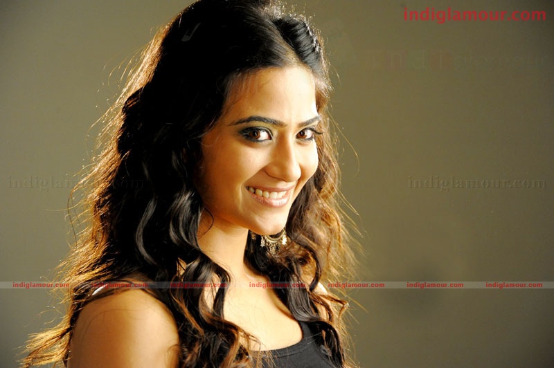 Aditi Sharma Actress hd photo