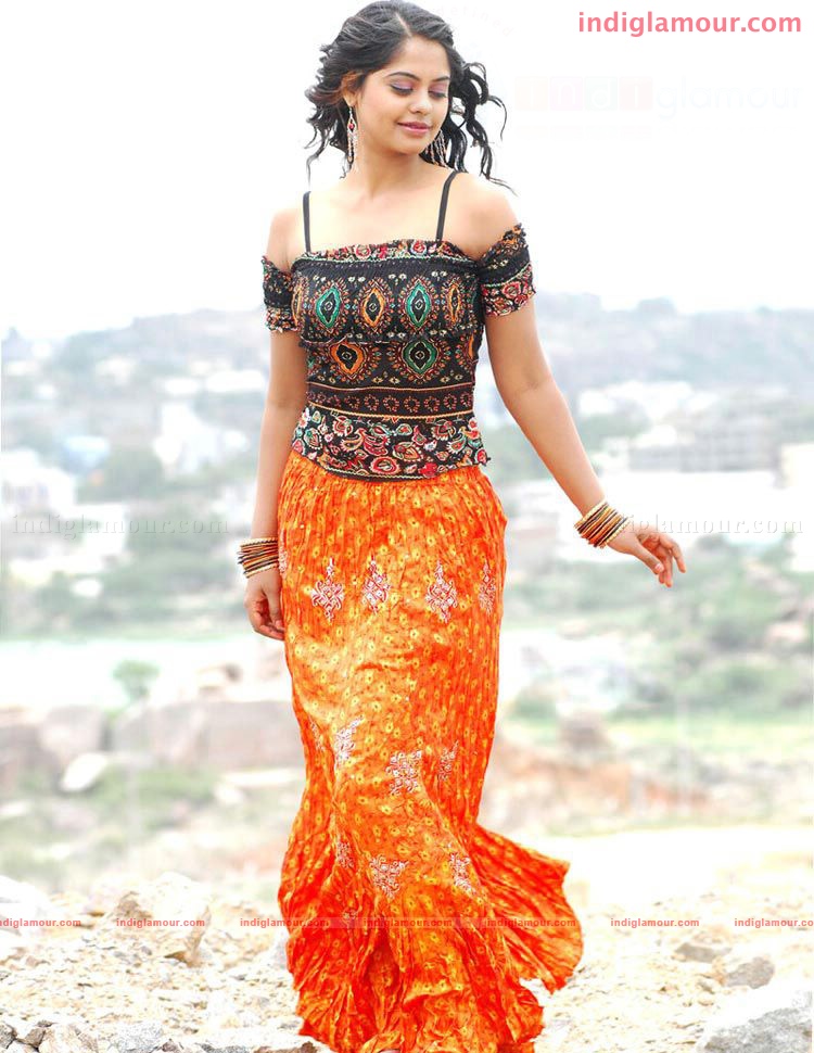 Bindhu Madhavi Actress hd photo