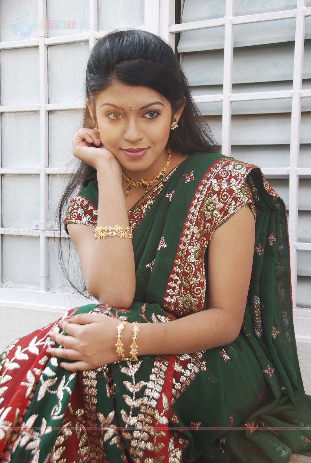 Prathista Actress hd photo