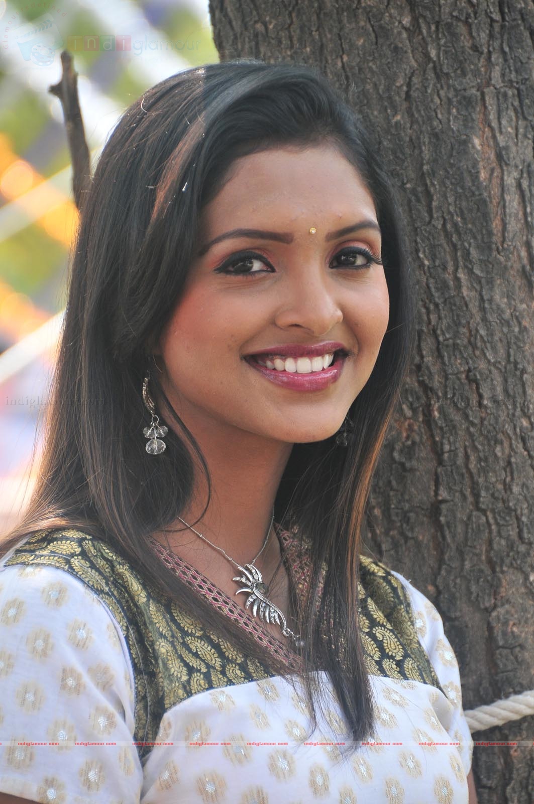 Sanchita Padukone Actress hd photo